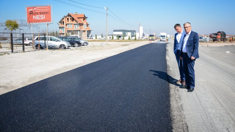 Filloi asfaltimi i segmentit të rrugës nacionale Prelez i Jerlive – Ferizaj