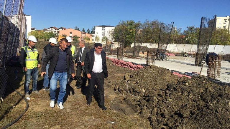 Haziri: Stadiumi i qytetit të Gjilanit do t’i plotësojë kriteret për ndeshje ndërkombëtare