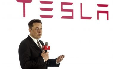 Pasuria e Elon Musk brenda një dite shtohet me 1.7 miliard dollarë