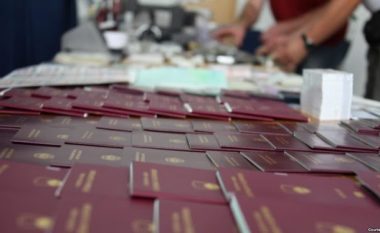Qytetarët detyrohen të presin katër ditë për vërtetimin e dokumenteve të humbura