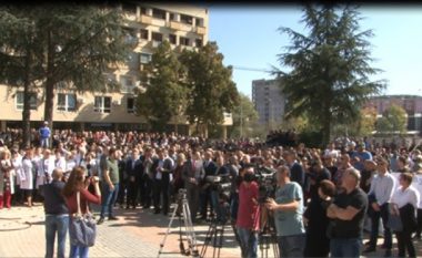 Serbët protestojnë kundër vonesës së formimit të Asociacionit