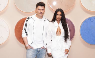 Kim Kardashian uron me fjalë dashurie grimerin e saj shqiptar për ditëlindje