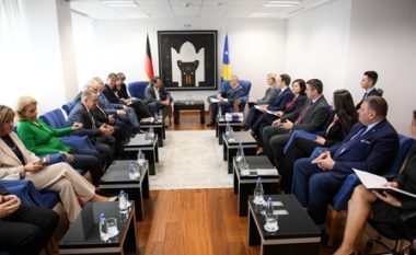 Haradinaj takon delegacionin gjerman, flasin për dialogun, liberalizimin dhe proceset tjera