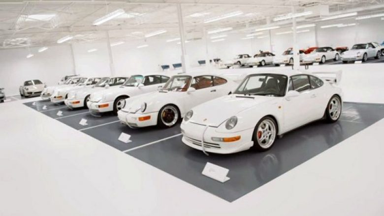 ​Koleksion i rrallë veturash Porsche (Foto/Video)