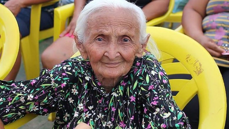 Hajduti mbyt 106-vjeçaren vetëm për tetë dollarë