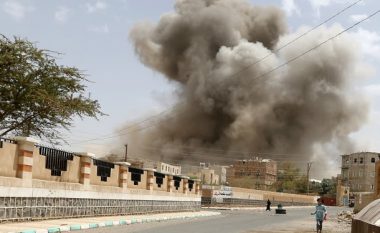 Luftimet në Jemen, bllokohen mijëra njerëz, alarm për krizë humanitare