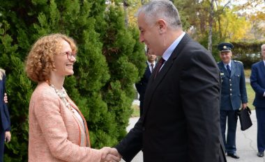 Rrustem Berisha viziton Ministrinë e Mbrojtjes të Republikës së Maqedonisë