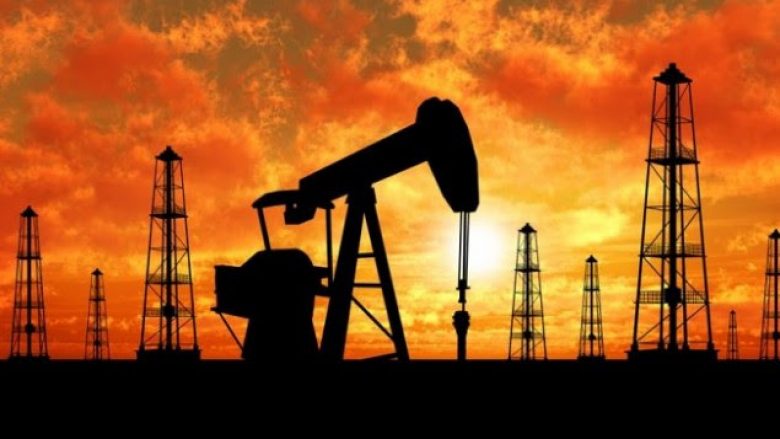 Çmimi i naftës vazhdon të ketë rënie