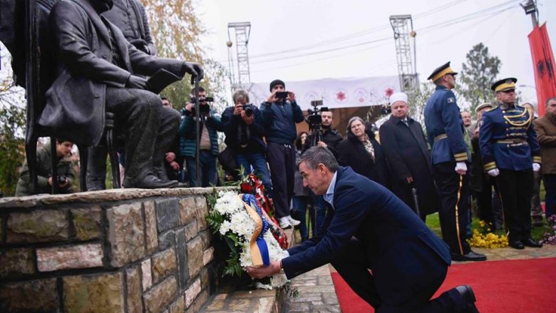 Veseli në Prizren: Të bashkuar si sot, të lartësojmë veprat e baballarëve të kombit