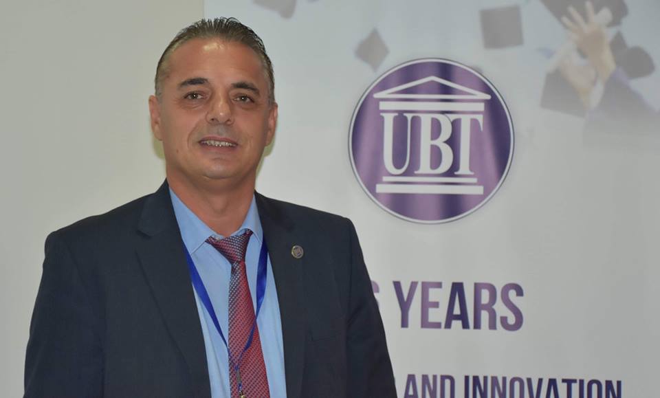 Fillon viti i ri akademik 2018-2019 në nivelin master në UBT