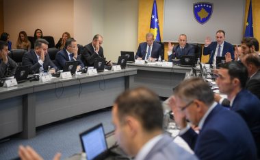 Haradinaj: Vendimi për masën 100% për produktet e Serbisë hyn në fuqi menjëherë