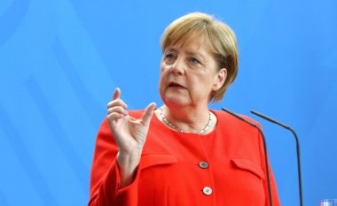 Merkel, institucioneve kosovare: Jepini fund “luftës tregtare me Beogradin”