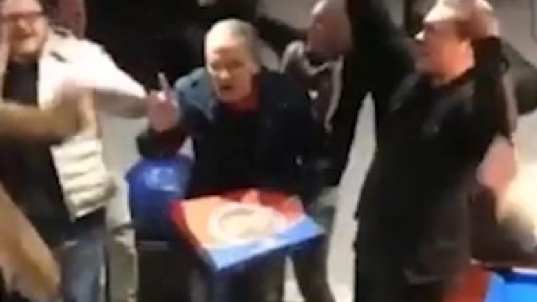 Ahengje befasuese për tre punonjës që u dërgonin pica (Video)
