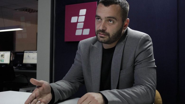 Deputeti Rexhaj: Të shkarkohet Shpend Maxhuni, pengoi punën hetimore të Policisë