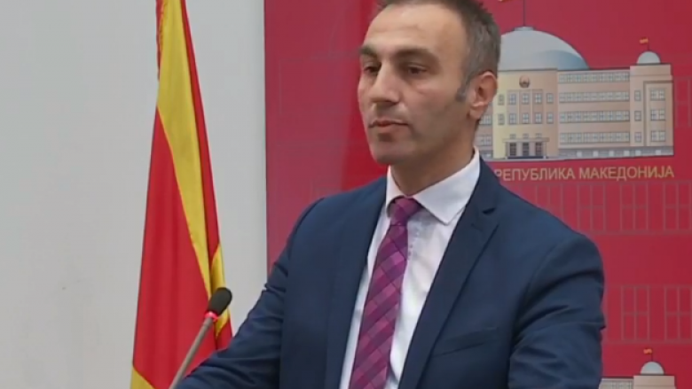 Grubi: Është absurde të bisedoj për përdorimin e gjuhës shqipe me tre maqedonas