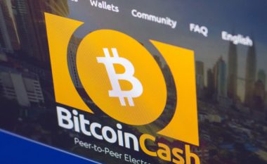 Bitcoin Cash pas dy muajve arrin pikën më të lartë të vlerës