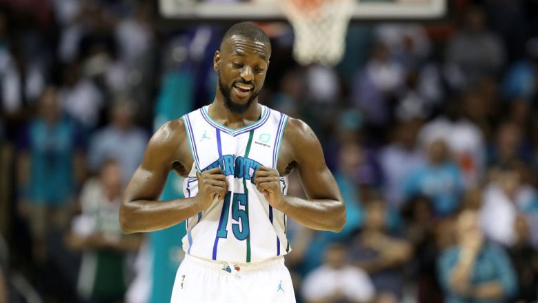 Nuk mjaftojnë 60 pikët nga Kemba Walker, Charlotte mposhtet në shtëpi nga Philadelphia