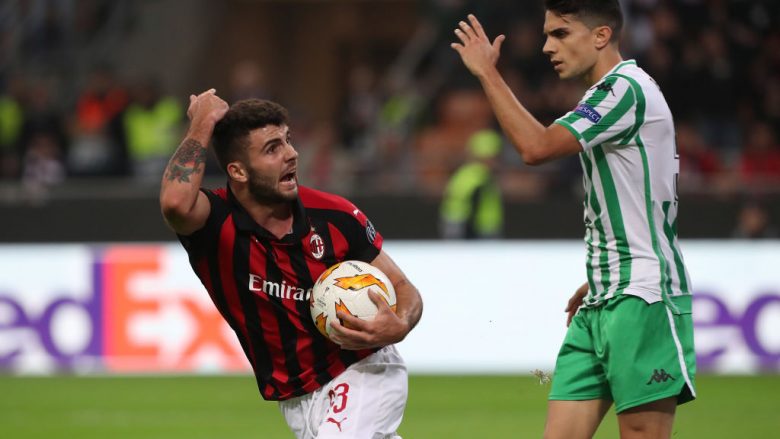 Real Betis – Milan, formacionet zyrtare: ‘Luftë’ për vendin e parë