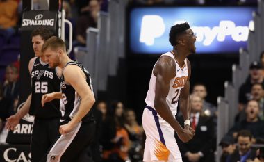 Phoenix Suns befason San Antonio Spurs