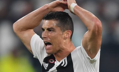 Ronaldo shënon gol të bukur dhe feston ndaj Manchester Unitedit