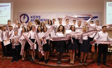 KEDS hap dyert për Gjeneratën e Gjashtë të KEDS Academy