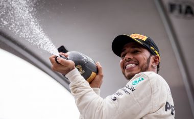 Hamilton triumfon në Brazil, Mercedesi fiton edhe titullin e konstruktorëve