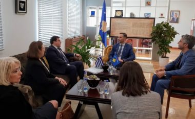 Lluka: Kosova dhe Greqia do të rrisin bashkëpunimin ekonomik