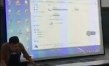 Mësimdhënësi lëshoi pa dashje material pornografik para nxënësve (Video)