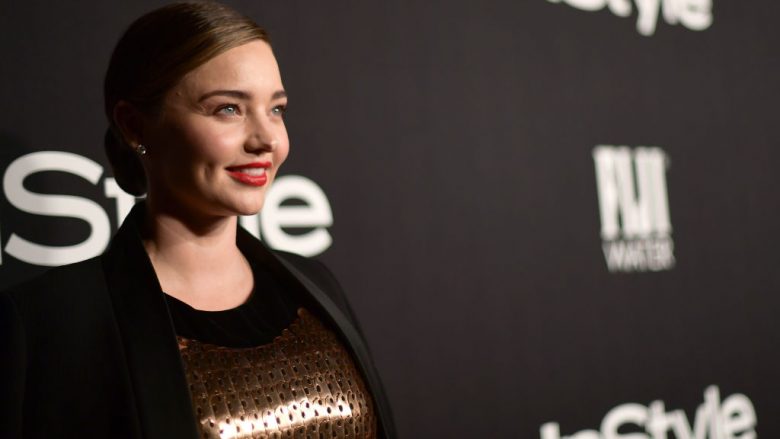 Miranda Kerr thotë se femrat nuk duhet të nguten të humbin në peshë pasi bëhen nëna