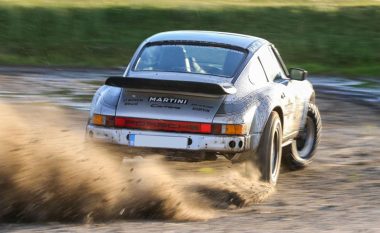 Porsche mund ta prodhojë një 911 SUV (Foto)