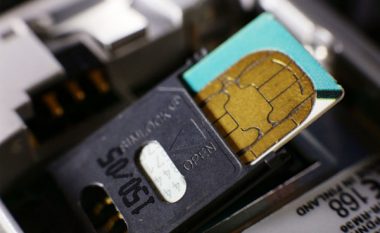 Humbën mijëra dollarë në kriptovaluta nga ndërrimi i SIM kartelës