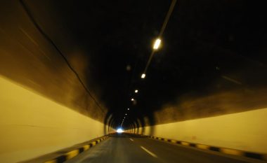 Hapet tuneli më i gjatë në rrugën Kërçovë-Ohër