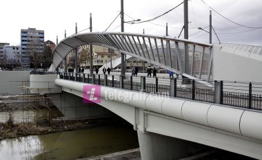 Hoti: Situata në Mitrovicë është e qetë, patrullimet policore janë të rregullta