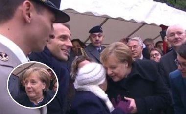 Momenti kur 100 vjeçarja ngatërron kancelaren gjermane me gruan e presidentit francez (Video)