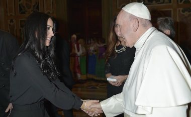 Elhaida Dani publikon fotografi nga takimi me Papa Françeskun: Ishte një përjetim i veçantë