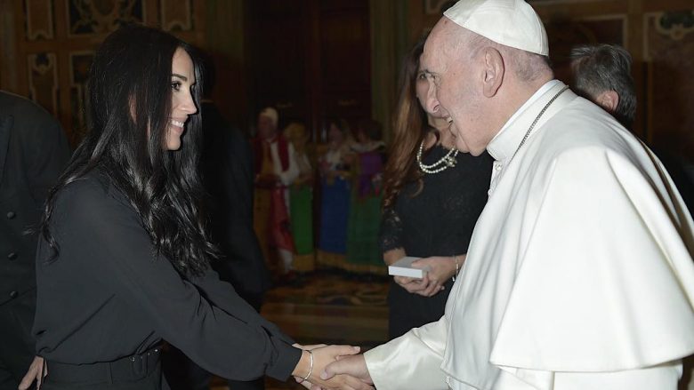 Elhaida Dani publikon fotografi nga takimi me Papa Françeskun: Ishte një përjetim i veçantë