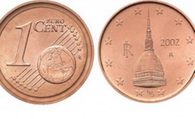 Njerëzit në kërkim të një monedhe të vitit 2002, tani vlen 2500 euro!