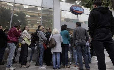 Bie papunësia në Greqi