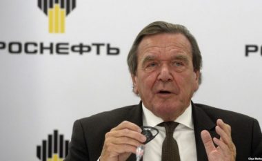 Ish-kancelari gjerman në “listën e armiqve” të Ukrainës