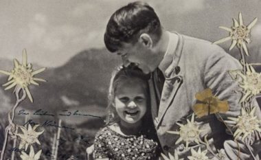 Shitet fotografia e Hitlerit me vajzën hebreje – tregohet historia e pabesueshme e saj (Foto)