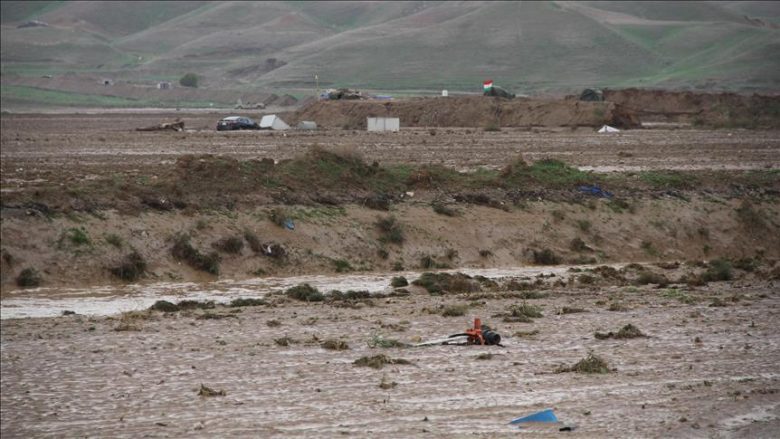 16 të vdekur nga përmbytjet në Irak