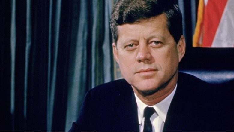 John Fitzgerald Kennedy: Misteri prapa Perdes së Hekurt