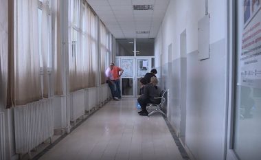 Në të gjitha klinikat publike e private, vetëm 10 inspektorë (Video)