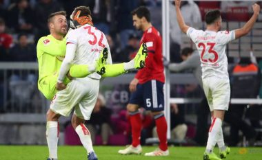 Notat e lojtarëve: Bayern 3-3 Fortuna, notë magjike për Lukebakion