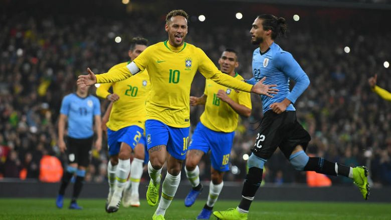 Brazili fiton ndaj Uruguait në ndeshjen e ngushtë falë penaltisë së Neymarit