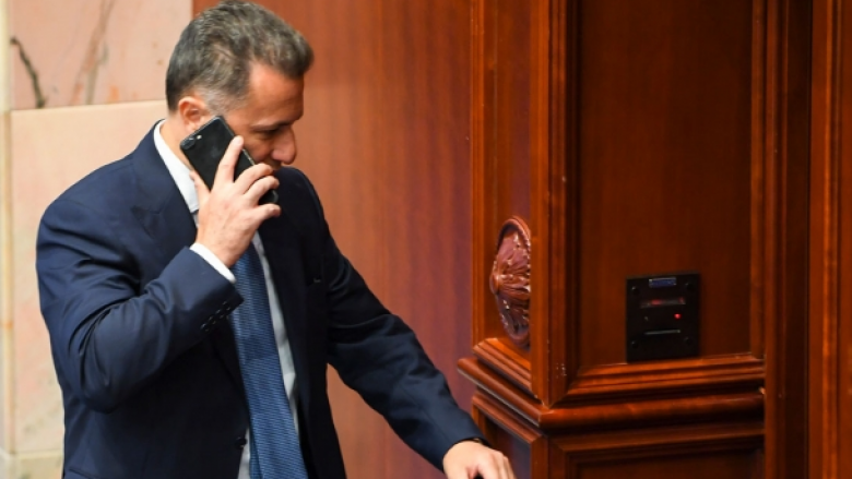 Gruevski: Jap dorëheqje nga posti i deputetit