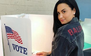 Demi Lovato bën rikthimin e parë në  rrjetet sociale pas overdozës, publikon fotografi nga momenti i votimit për Kongresin e ri