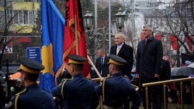 Thaçi telegram urimi presidentit Meta për 28 Nëntorin