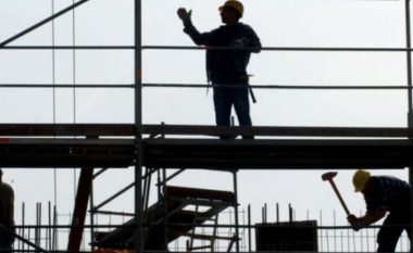 Inspektorët pezullojnë punimet në mbi 30 vendpunishte ndërtimtarie
