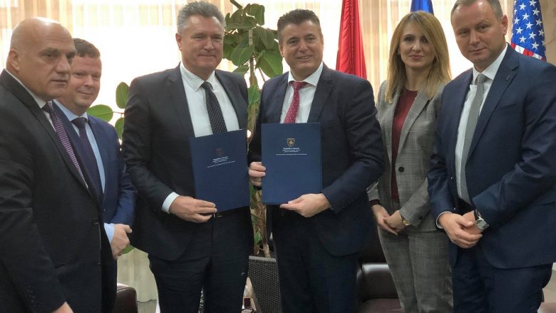 Koordinatori Nacional, Rexhep Hoti nënshkroi Marrëveshje Bashkëpunimi me Kryetarin e Komunës së Mitrovicës